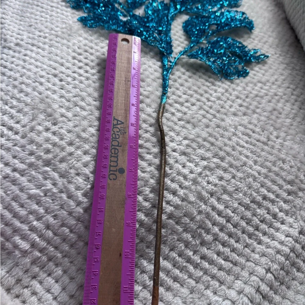 Set 5?Designer Sparkling Glitter Teal Leaf Pick